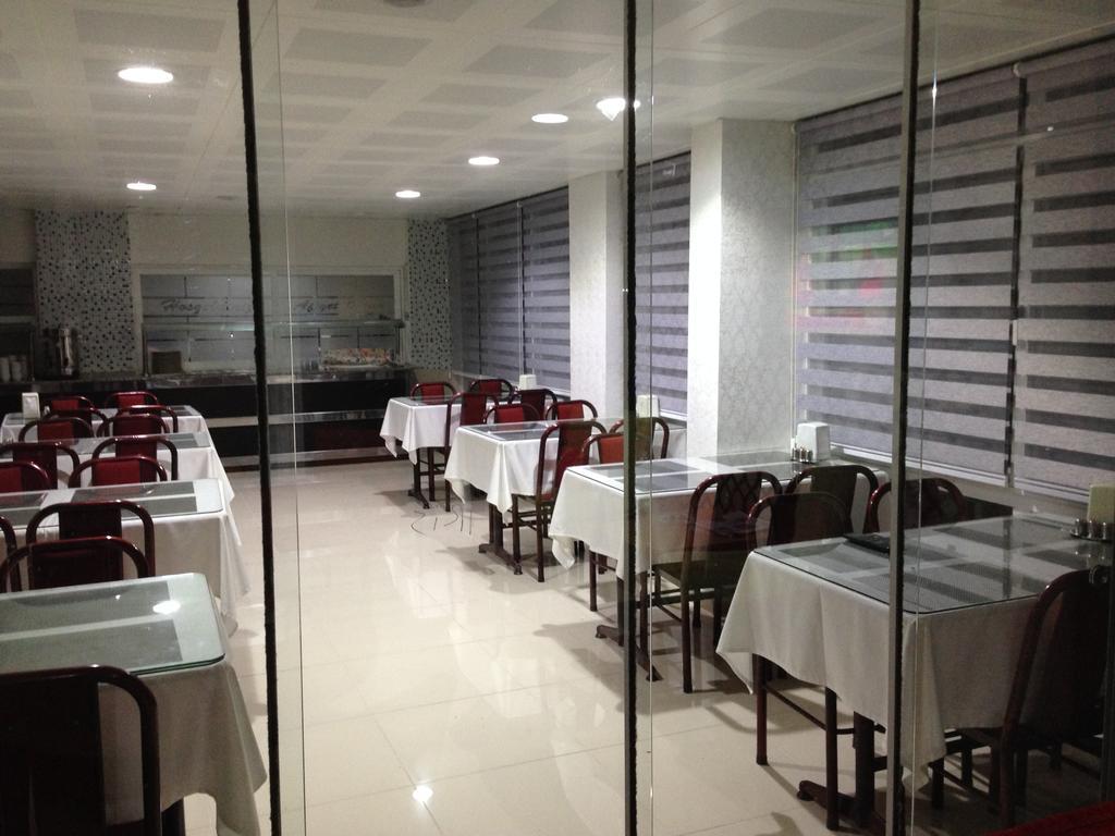 Hotel Simsek Finike Exteriér fotografie