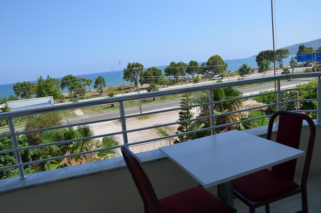 Hotel Simsek Finike Exteriér fotografie