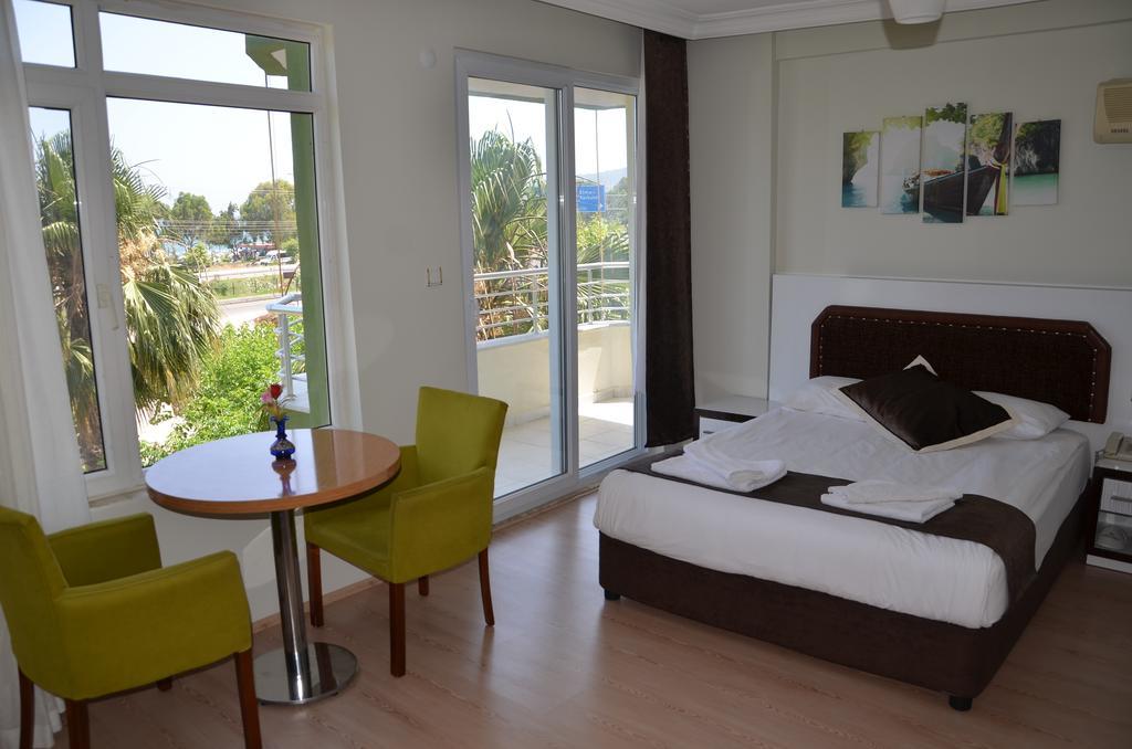 Hotel Simsek Finike Pokoj fotografie