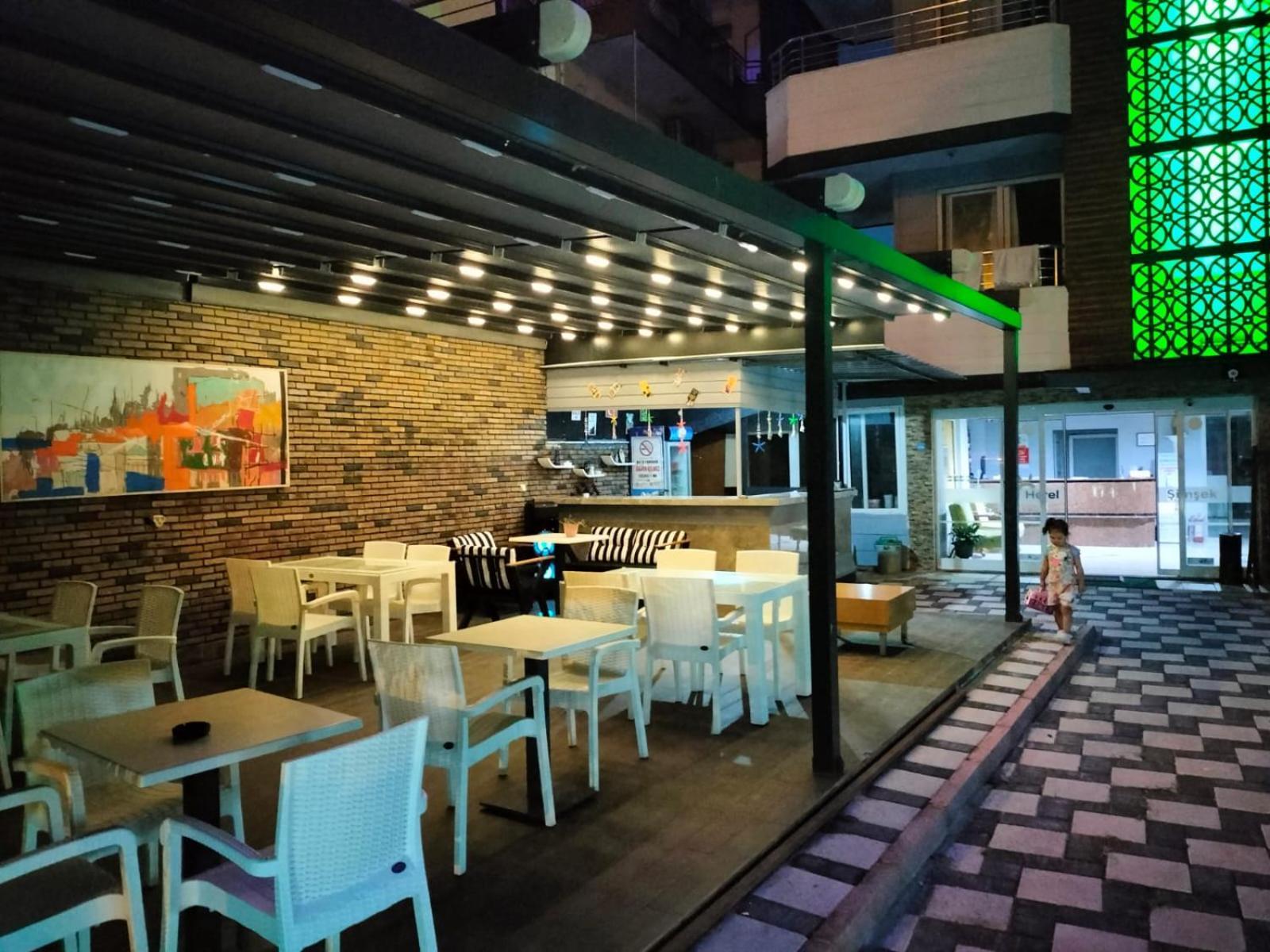 Hotel Simsek Finike Exteriér fotografie